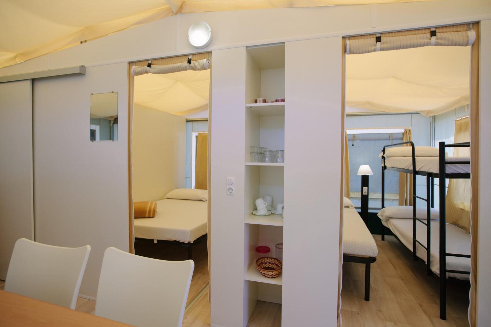 Villaggio Camping Torre Del Porticciolo Porto Conte Phòng bức ảnh